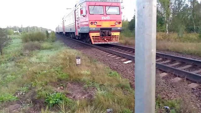 Электропоезд эт2м-099 Сообщением Малая Вишера Санкт-Петербург Отправляется с платформы Поповка смотреть онлайн