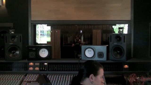 Korpiklaani Tuoppi oltta (studio video) смотреть онлайн