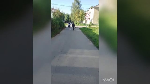 1 Сентября.Ангелина идёт во 2 класс. смотреть онлайн