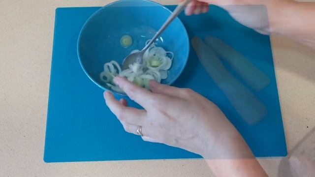 САЛАТ ВКУСНЕЕ ЧЕМ ОЛИВЬЕ// Первым СМЕТУТ СО СТОЛА// Рецепты салатовна праздник// #салатынапраздник