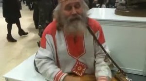 настоящий сказитель-гусляр Любослав