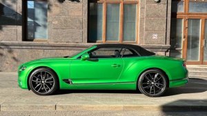 Bentley Continental GTC V8 2019 года, с пробегом 15.000км в состоянии абсолютно нового!