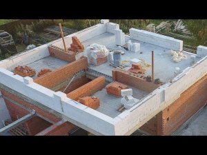 Кирпич во внутренних стенах дома