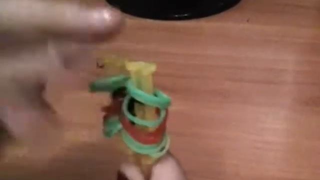 Плетение из резиночек: сережки смотреть онлайн