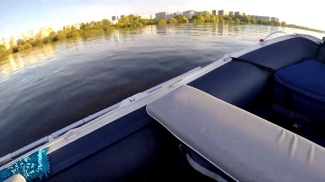 Solar 380 + Suzuki 9.9 BS. Без прошивки ЭБУ.Испытание стального винта Solas saturn 9.1/4*11. смотреть онлайн