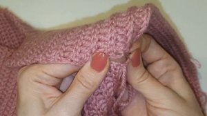 СВИТЕР резинкой ПОПЕРЕК / Часть 3 Сшиваем плечи и бок / Мастер-класс по вязанию крючком