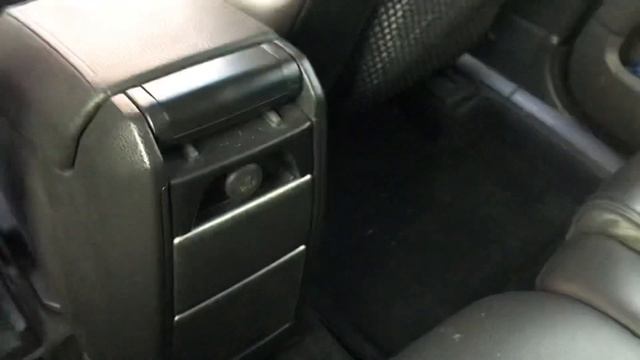 Полезные фишки Вольво XC90 6 Подлокотник.mp4