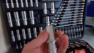 Обзор набора головок и ключей Yato YT-38841