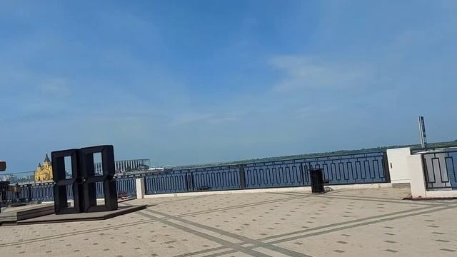 Нижний Новгород 800лет.Нижне-Волжская набережная.Установка сцены к юбилею города. смотреть онлайн