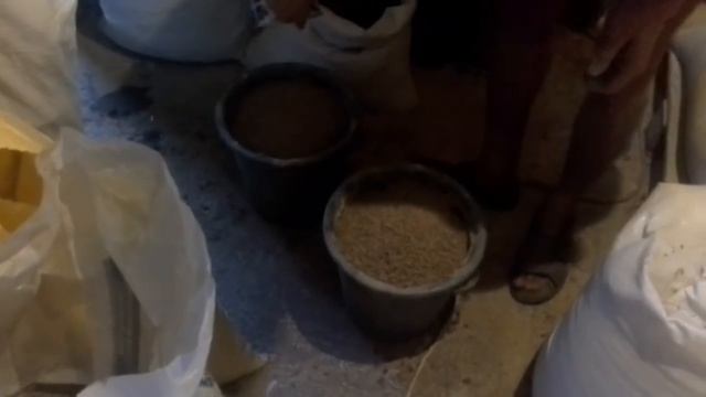 Чем кормить кур,(ломан браун) чтоб они занеслись