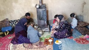 Meeting with Roud's family and Khosrow's great help to a lonely woman