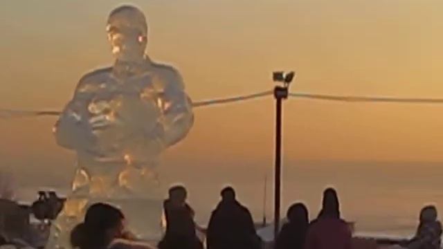 НОВОСИБИРСК ГУЛЯЕТ НА НАБЕРЕЖНОЙ
