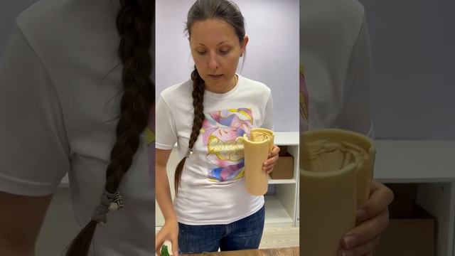 Как сделать прокол иглой в силиконовой форме, чтобы продеть фитиль. Тг https://t.me/svechi_vosk_mol смотреть онлайн