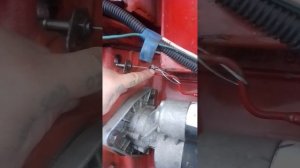 Трос воздушной заслонки МТЗ на декомпрессор Т25.