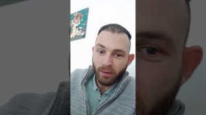 Что делать если девушка не пишет первой?