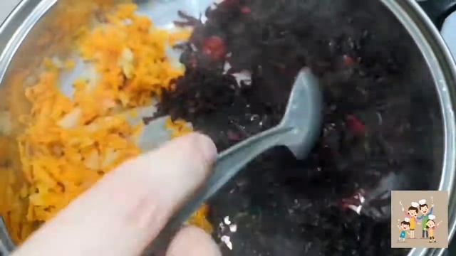 Самый вкусный и ароматный борщ по классическому рецепту.