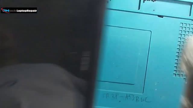 ?MacBook Pro A1278 Replace keyboard PART 1 смотреть онлайн