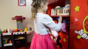 Детская игра кухня ! Детский канал Расти вместе с нами.