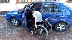 Инвалиды на авто, ручное управление, как пересесть в авто и обратно с коляской