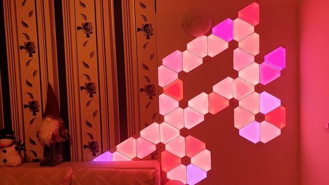 Nanoleaf Aurora VS Nanoleaf Canvas | Nanoleaf Aurora versus Nanoleaf Canvas смотреть онлайн
