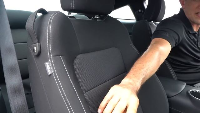 Does the 2017 Ford Mustang V6 have ENOUGH power or just BUY a 5.0 GT? смотреть онлайн