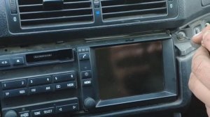 Замена штатной магнитолы на BMW E39 audio system