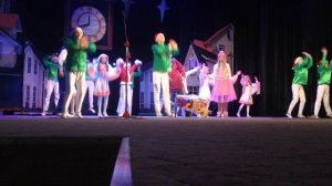 Зёрнышки vs БАМ-бук танец продавец