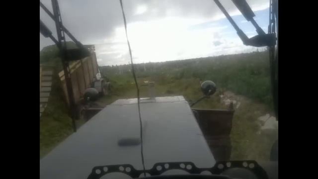 МТЗ 1025 и ХТЗ Т-150К-09-25 на трамбовке силоса