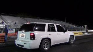 11 second Chevy Trailblazer SS supercharged 6.0L Lsx drag racing video 2011