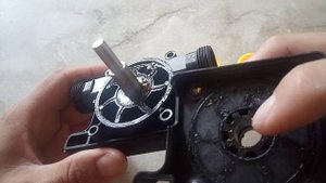 Насос перекачки топлива на дрель. Разборка. Принцип работы