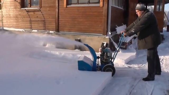 Самодельный снегоуборщик. Homemade snowblower Часть 1 смотреть онлайн