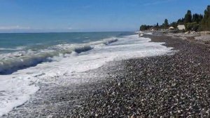 АБХАЗИЯ ПОСЕЛОК ЦАНДРЫПШ ОКТЯБРЬ 2021 ОБСТАНОВКА НА ПЛЯЖЕ ОБЗОР СУДНА НАРТ