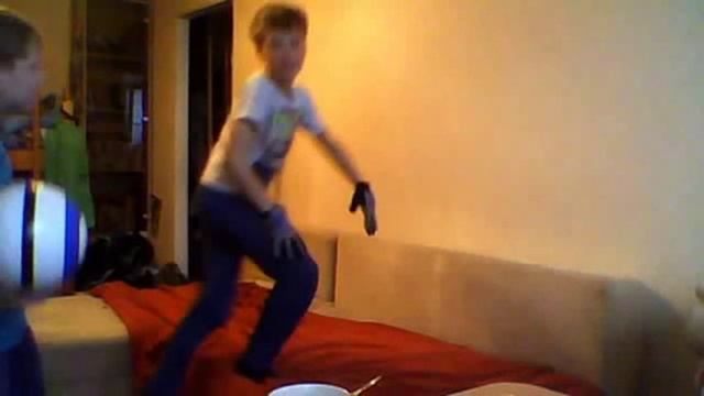 футбольная тренировка вратаря в домашних условиях) смотреть онлайн