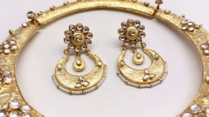 Petunia Hasli Style Kundan Set #ags #necklaceset #hasli #kundanjewellery #kundanset #kundan