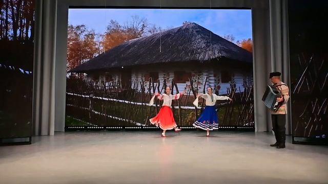 Народный детский хореографический ансамбль «Акварель» танец «Кумушки»