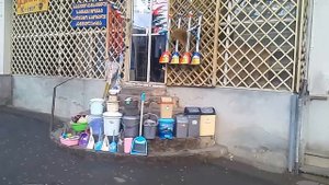 КАК ЗАРАБОТАТЬ ДЕНЬГИ. С чего начать бизнес. Как открыть магазин для торговли хозтоварами в гараже