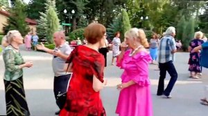 А МИ У ДВОХ.ХАРЬКОВ ТАНЦЫ ХАРЬКОВ УКРАИНА.ЛЕТО 2021.