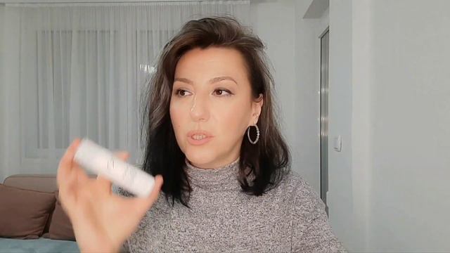 Vitamin C serum /Retinol serum смотреть онлайн