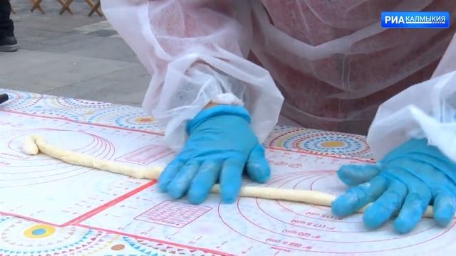 В элисте отметили Цаган Сар и Масленицу смотреть онлайн