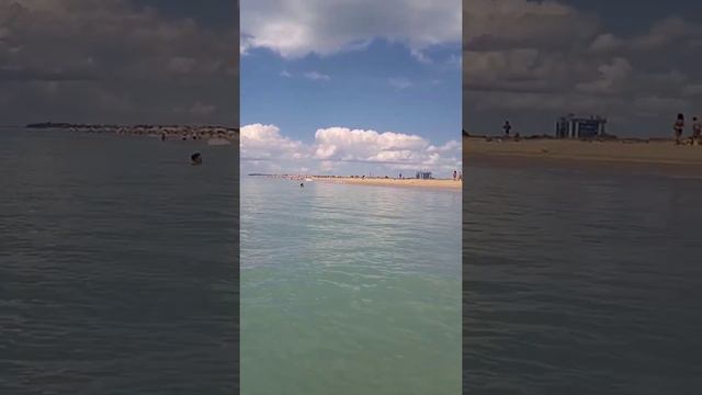 Черное море! Благовещенская! Пляж утром 13 июля 2022 года. Отдых.пер.Лазурный,3. тел. 8-918-938-153