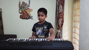 Shreyas Girme playing lakdi ki kathi song on keyboard