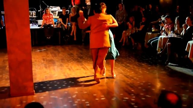 Riera Juan Manuel & Lida Gudovskaya, Russia, Moscow, Milonga "Art cafe Durov", 18.04.2010 смотреть онлайн