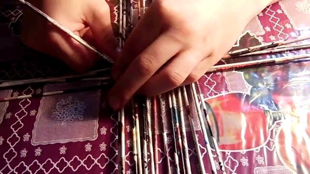 Мастер Класс по Плетению из Газетных Трубочек ! Овальное Донышко смотреть онлайн