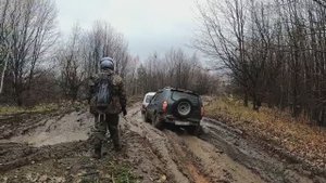 По Бездорожью на ЛуАЗ-969 «Волынь», Нивы, УАЗы, Toyota Land Cruiser 70