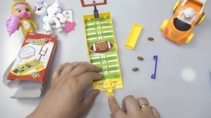 ДЕВОЧКИ против МАЛЬЧИКОВ! Кукурузные палочки Мика с сюрпризом