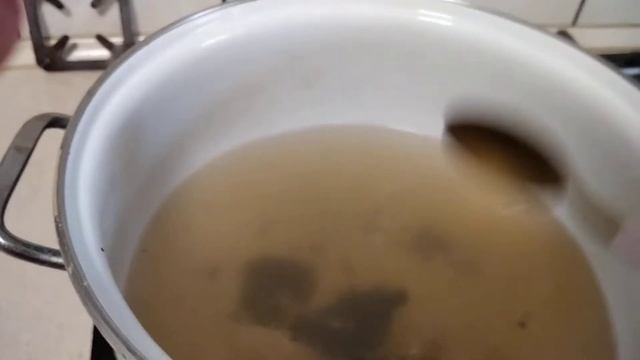 Как почистить пригоревшую внутри эмалированную кастрюлю. Отличный способ, проверено ?? смотреть онлайн