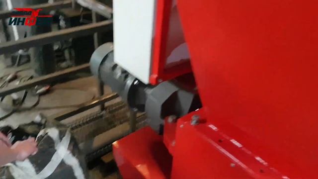 Шредер двухвальный по бумаге, пластику, пэт-бутылкам, стеклу и алюминиевым банкам смотреть онлайн