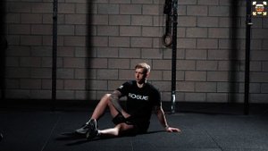 Вращение плеча сидя на полу