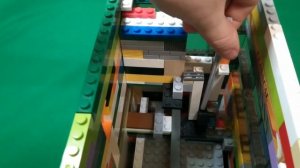 АВТОМАТ ПО ПРОДАЖЕ КОНФЕТ ИЗ ЛЕГО