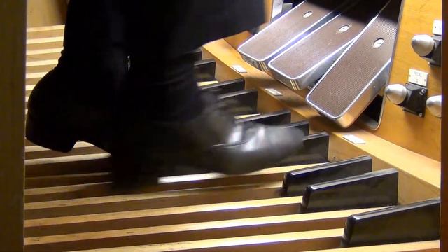 Fugue in G-Minor (BWV 542) by J. S. Bach (1685-1750) смотреть онлайн